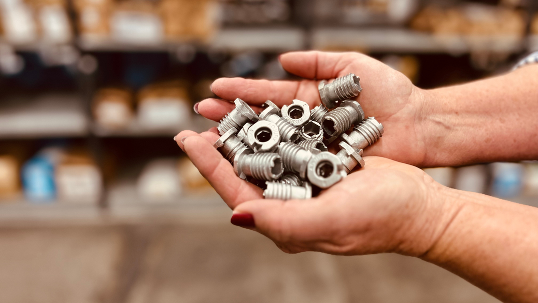 Adjufix - Ny hybridskruv